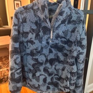 LIV Outdoor zipped pullover